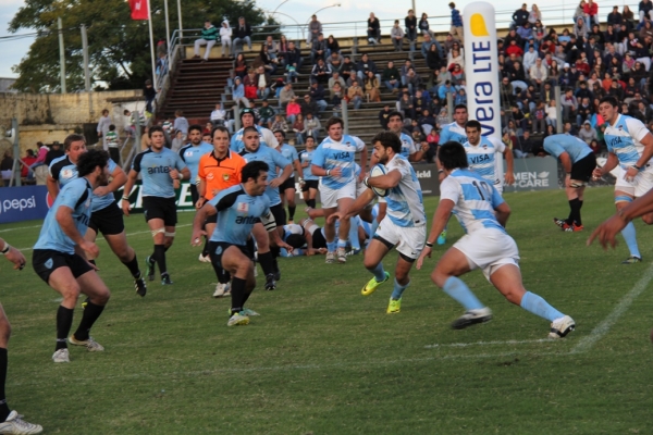 Argentina derrotó a Uruguay por 65 a 9